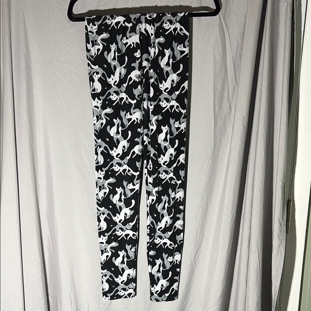 White Mark Monochrome Cat Print Leggings